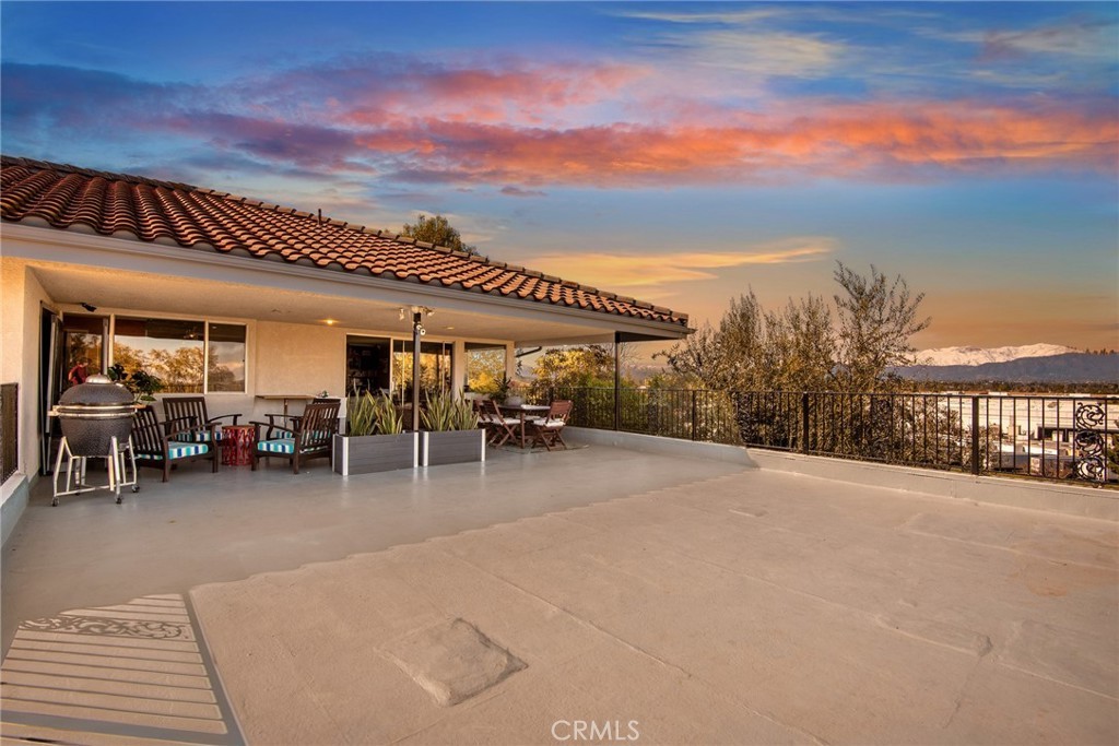 3095 Riverside Dr, Chino, CA 91710 | MLS# AR23030913 | Redfin
