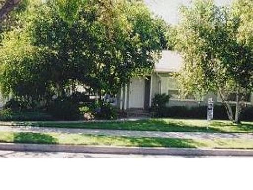 1970 Sixth St