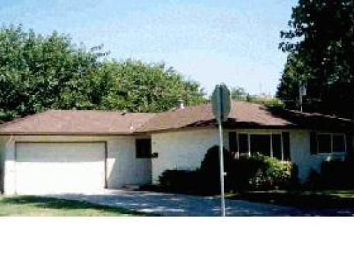 2696 Agnes Way