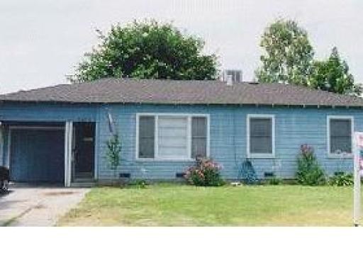 3073 Oleander Ave