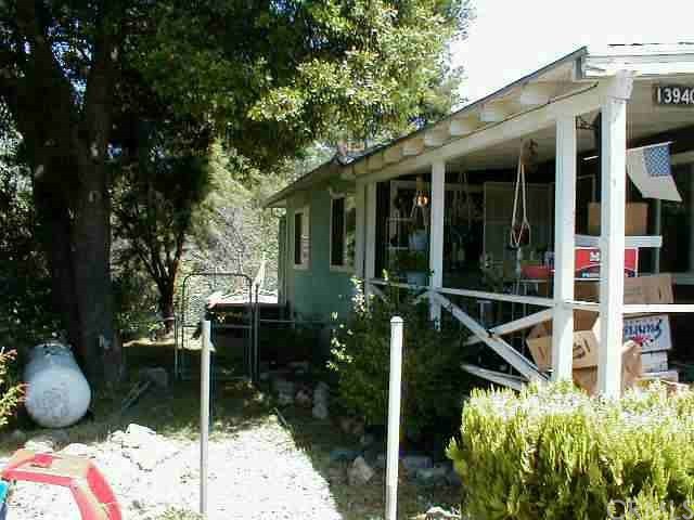 13940 Lakeview Pl