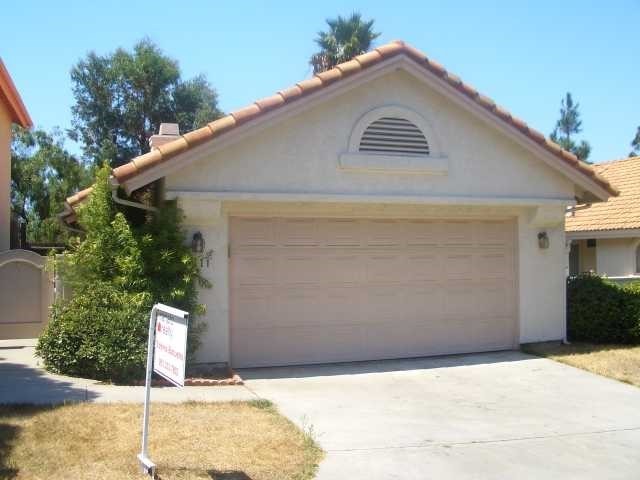 2111 Domingo Gln, Escondido, CA 92026