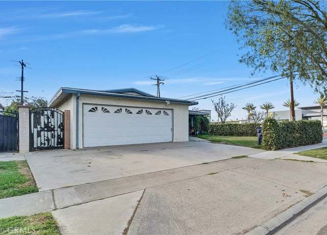 Property at 1914 Center St, Santa Ana, CA 92704, 3 beds, 2 baths