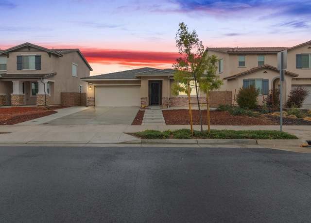 Property at 3512 Mill Creek Dr, Perris, CA 92570, 3 beds, 2 baths