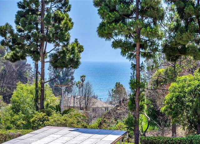 Property at 517 Palisades Dr, Pacific Palisades, CA 90272, 3 beds, 2 baths