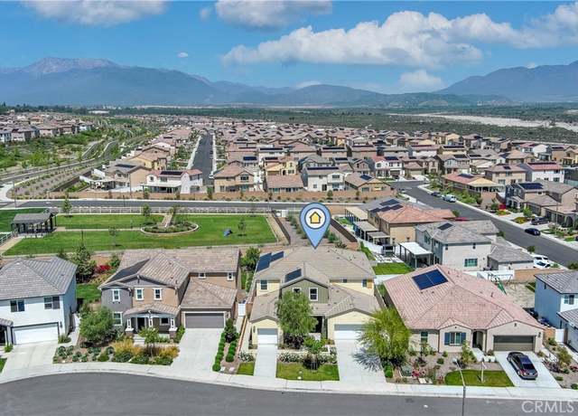 Property at 534 Finch Dr, Rialto, CA 92377, 6 beds, 4.5 baths