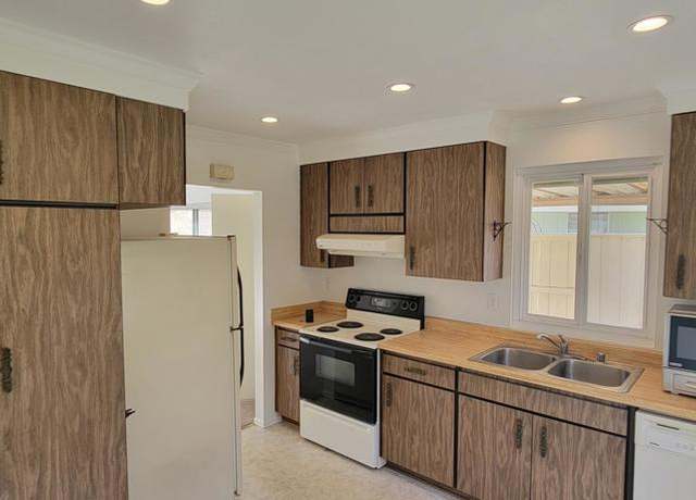 Property at 9135 Village 9, Camarillo, CA 93012, 2 beds, 1 bath