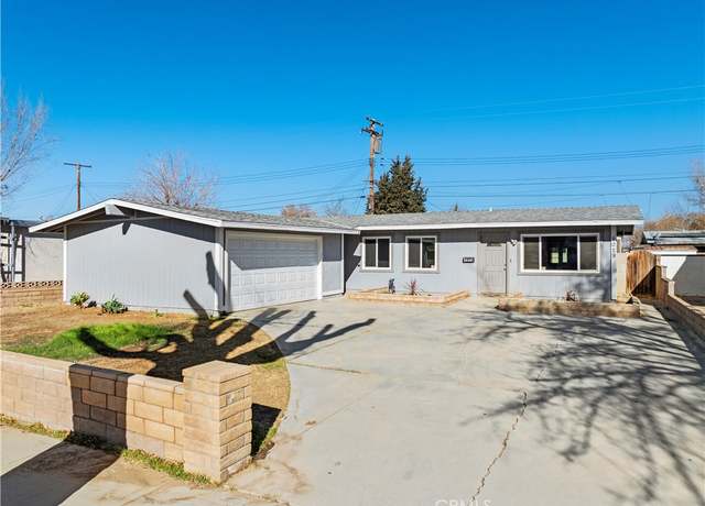 Property at 1029 W Avenue H7, Lancaster, CA 93534, 4 beds, 2 baths