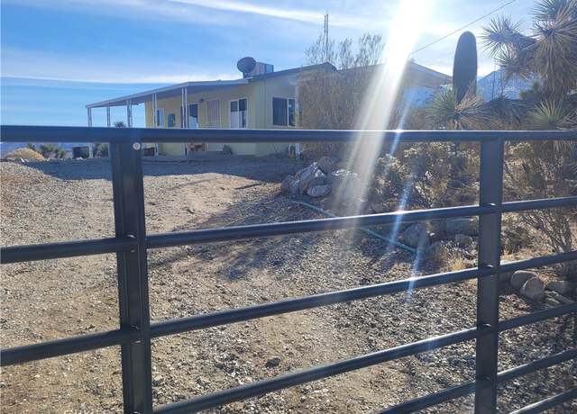 Property at 7543 Mesa, Lucerne Valley, CA 92356, 2 beds, 1 bath