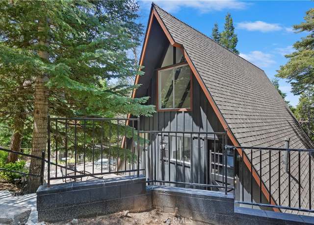 Property at 323 Mittry Ln, Lake Arrowhead, CA 92352, 3 beds, 2 baths