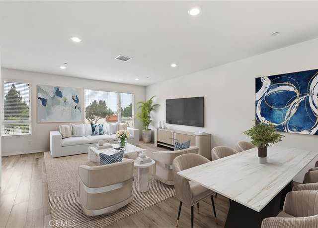 Property at 10648 Paramount Blvd, Downey, CA 90241, 4 beds, 4 baths