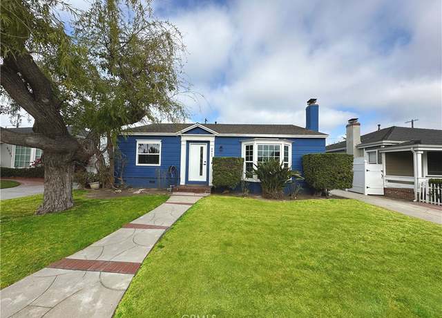 Property at 8460 Truxton Ave, Los Angeles, CA 90045, 3 beds, 3 baths