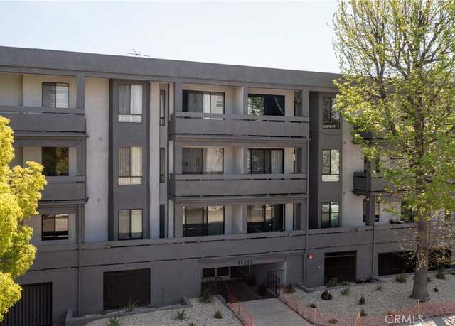 Property at 11322 Camarillo St #204, North Hollywood, CA 91602, 2 beds, 2 baths