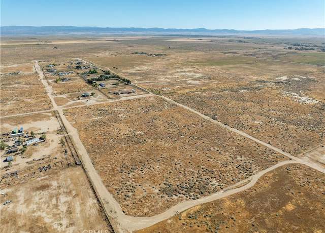 Property at 5400 Elder Ave, Rosamond, CA 93560