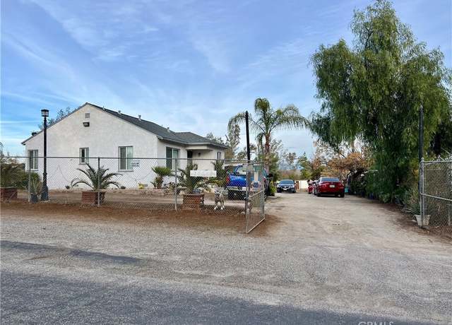 Property at 27068 Jarvis St, Perris, CA 92570, 2 beds, 1 bath