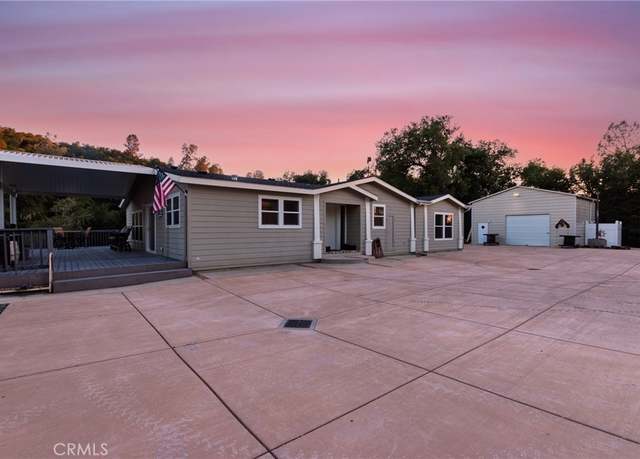 Property at 5550 Las Tablas Bay Dr, Paso Robles, CA 93446, 4 beds, 3 baths