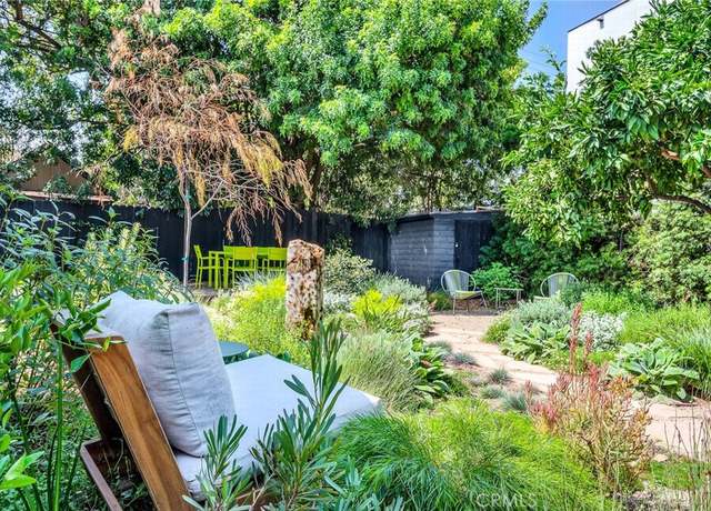 Property at 7451 Midfield Ave, Los Angeles, CA 90045, 3 beds, 2 baths