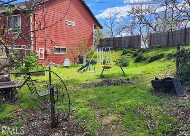 Property at 25205 5th Ave, Los Molinos, CA 96055, 3 beds, 2 baths