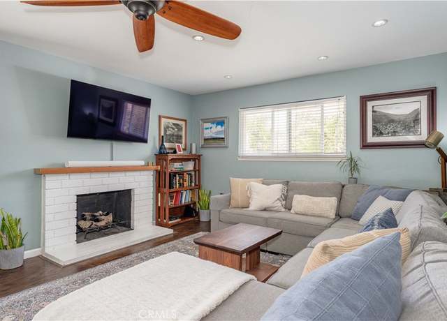 Property at 2871 Anza Ln, Costa Mesa, CA 92626, 3 beds, 2 baths