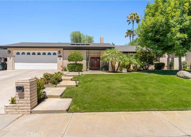 Property at 4116 Chardonnay Dr, Bakersfield, CA 93306, 3 beds, 2.5 baths