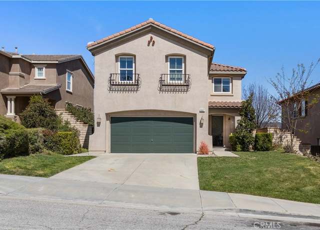 Property at 20027 Christopher Ln, Saugus, CA 91350, 4 beds, 2.5 baths