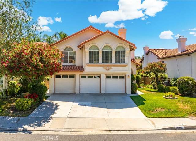 Property at 28852 Woodside Dr, Saugus, CA 91390, 4 beds, 3 baths