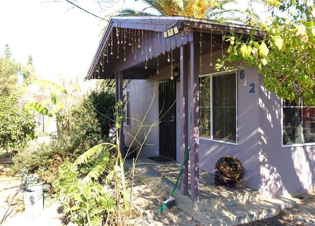 Property at 642 N Santa Fe St, Hemet, CA 92543, 2 beds, 1 bath