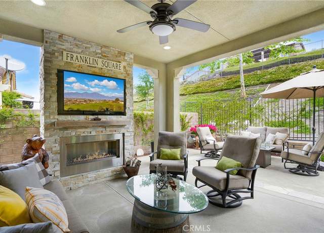 Property at 112 Cerrero Ct, Rancho Mission Viejo, CA 92694, 2 beds, 2.5 baths