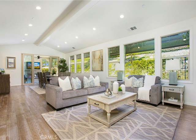 Property at 112 Cerrero Ct, Rancho Mission Viejo, CA 92694, 3 beds, 2.5 baths