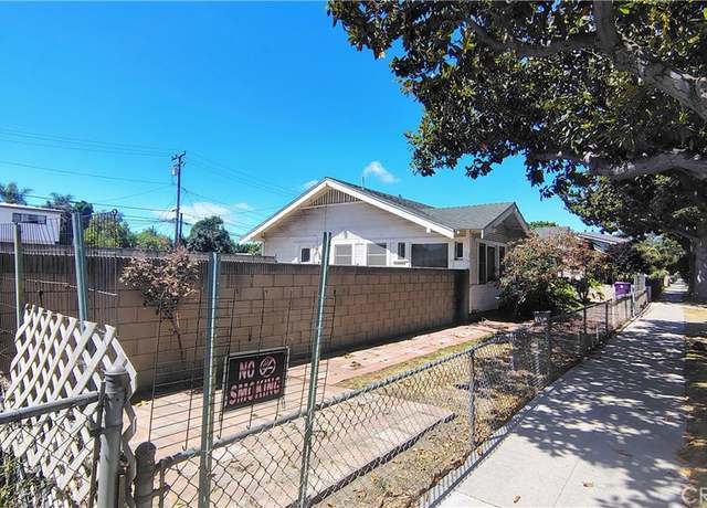 Property at 1518 W 19 St, Long Beach, CA 90810