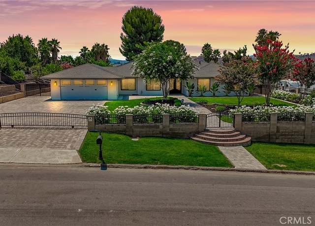 Property at 15865 Stone Ridge Dr, Riverside, CA 92504, 3 beds, 2 baths