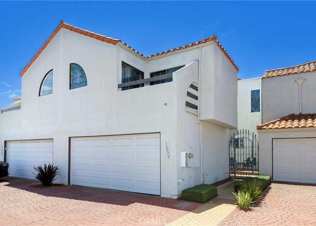 Property at 16059 Crete Ln, Huntington Beach, CA 92649, 3 beds, 2.5 baths