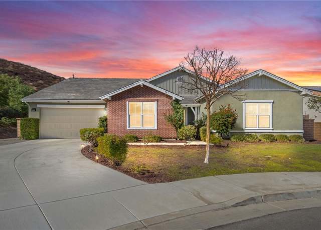 Property at 32800 Tulip Ranch Cir, Winchester, CA 92596, 4 beds, 3.5 baths