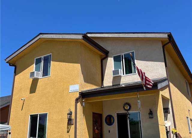Property at 645 E 78th St, Los Angeles, CA 90001, 8 beds, 5 baths