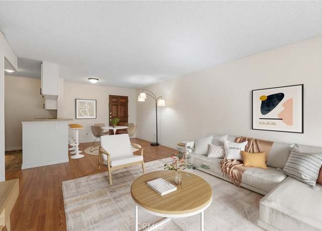 Property at 5700 Etiwanda Ave #170, Tarzana, CA 91356, 2 beds, 1 bath