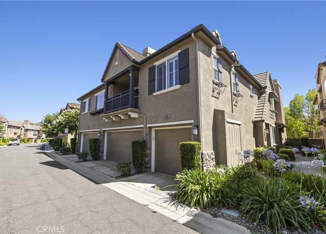 Property at 28385 Mirabelle Ln, Saugus, CA 91350, 2 beds, 2 baths