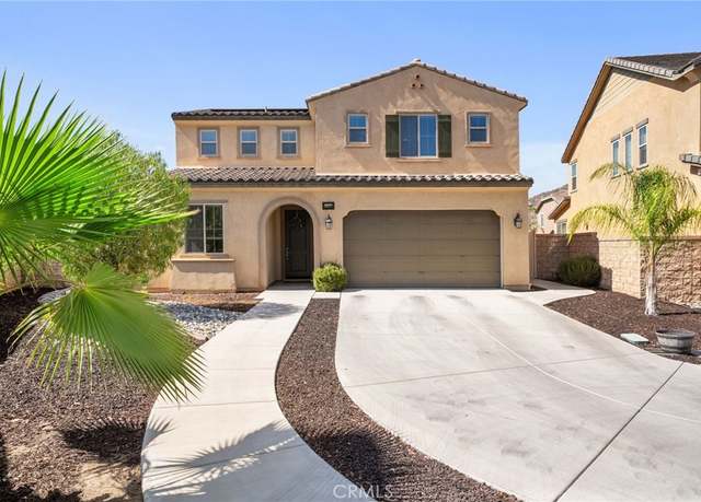 Property at 24206 Dandelion Ct, Lake Elsinore, CA 92532, 4 beds, 2.5 baths