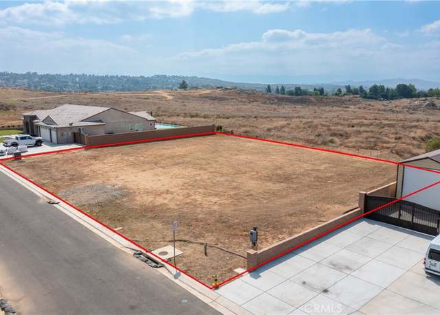 Property at 7925 Featherstone Ct, Riverside, CA 92506