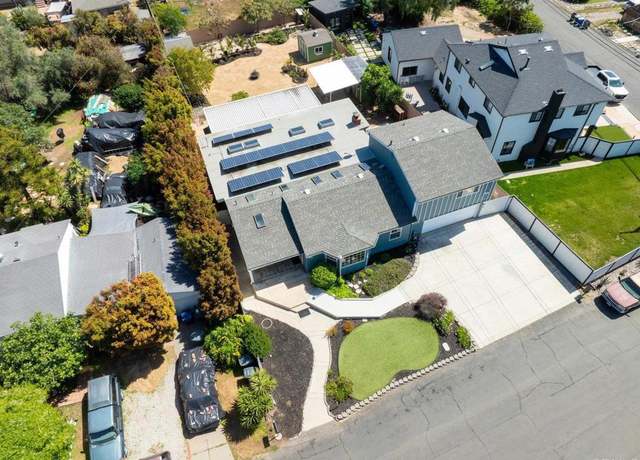 Property at 6929 Wyoming Ave, La Mesa, CA 91942, 3 beds, 2.5 baths