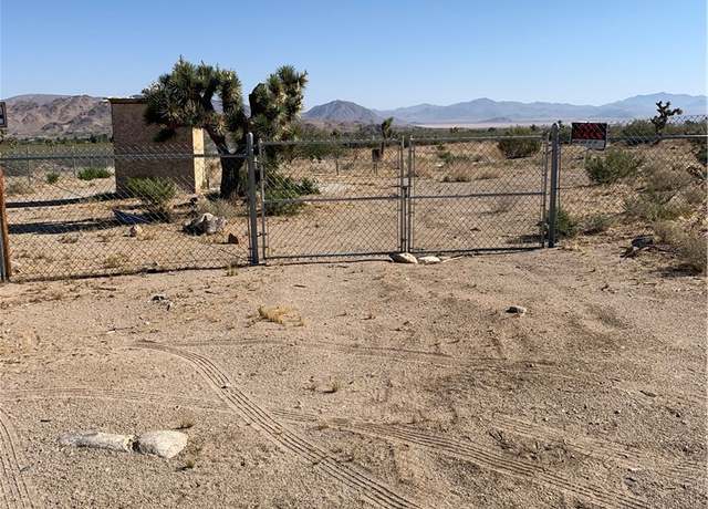 Property at 31073 Carson St, Lucerne Valley, CA 92356
