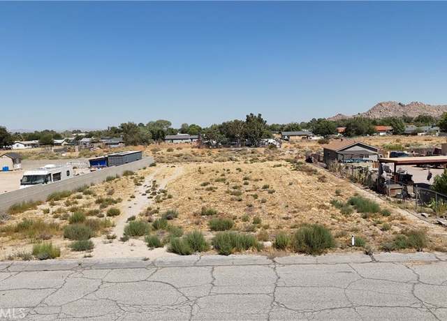 Property at 40267 165th St, Lake Los Angeles, CA 93531