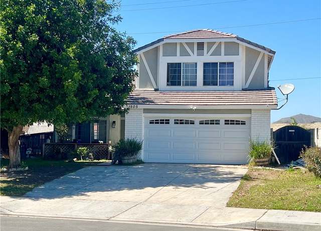 Property at 1505 Salmon River Rd, Riverside, CA 92501, 3 beds, 2.5 baths