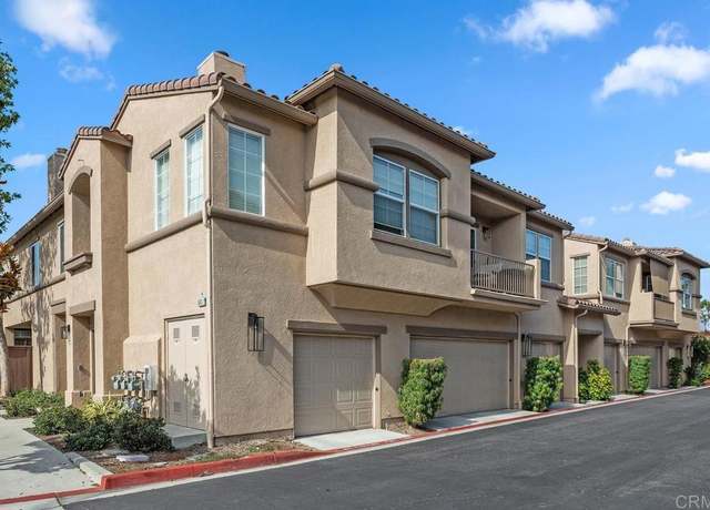 Property at 646 Sumner Way #4, Oceanside, CA 92058, 3 beds, 2.5 baths