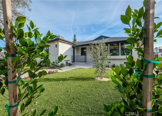 Property at 18848 Collins St, Tarzana, CA 91356, 4 beds, 5 baths