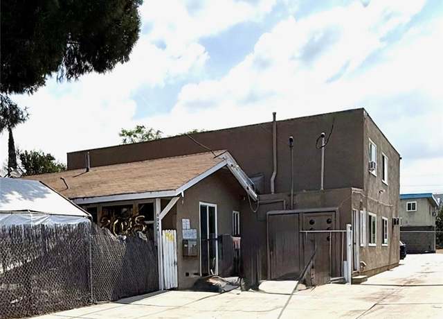 Property at 6924 Gentry Ave, North Hollywood, CA 91605, 10 beds, 9 baths