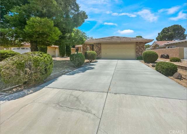 Property at 14805 Greenbriar Dr, Helendale, CA 92342, 3 beds, 2 baths