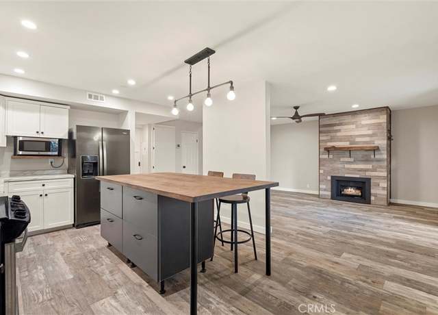 Property at 7422 Seastar #8, Huntington Beach, CA 92648, 2 beds, 1.5 baths