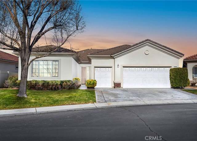 Property at 19300 Macklin St, Apple Valley, CA 92308, 2 beds, 2.5 baths