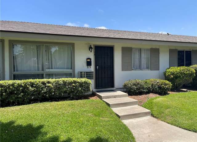 Property at 14802 Newport Unit 2B, Tustin, CA 92780, 2 beds, 2 baths