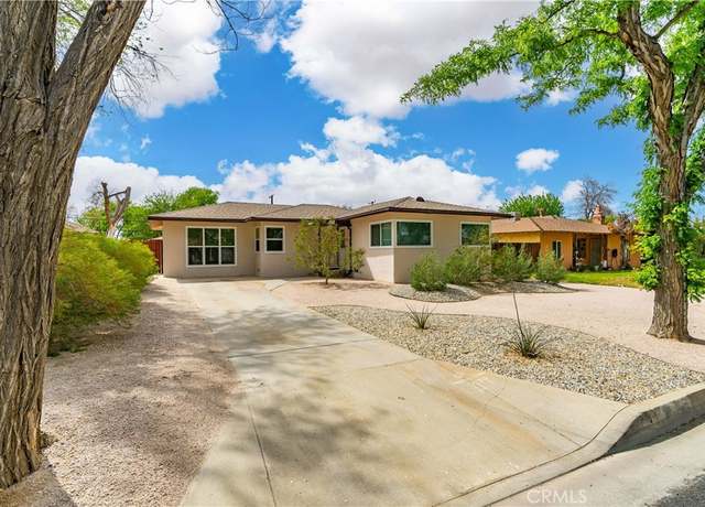 Property at 44251 Date Ave, Lancaster, CA 93534, 3 beds, 2 baths